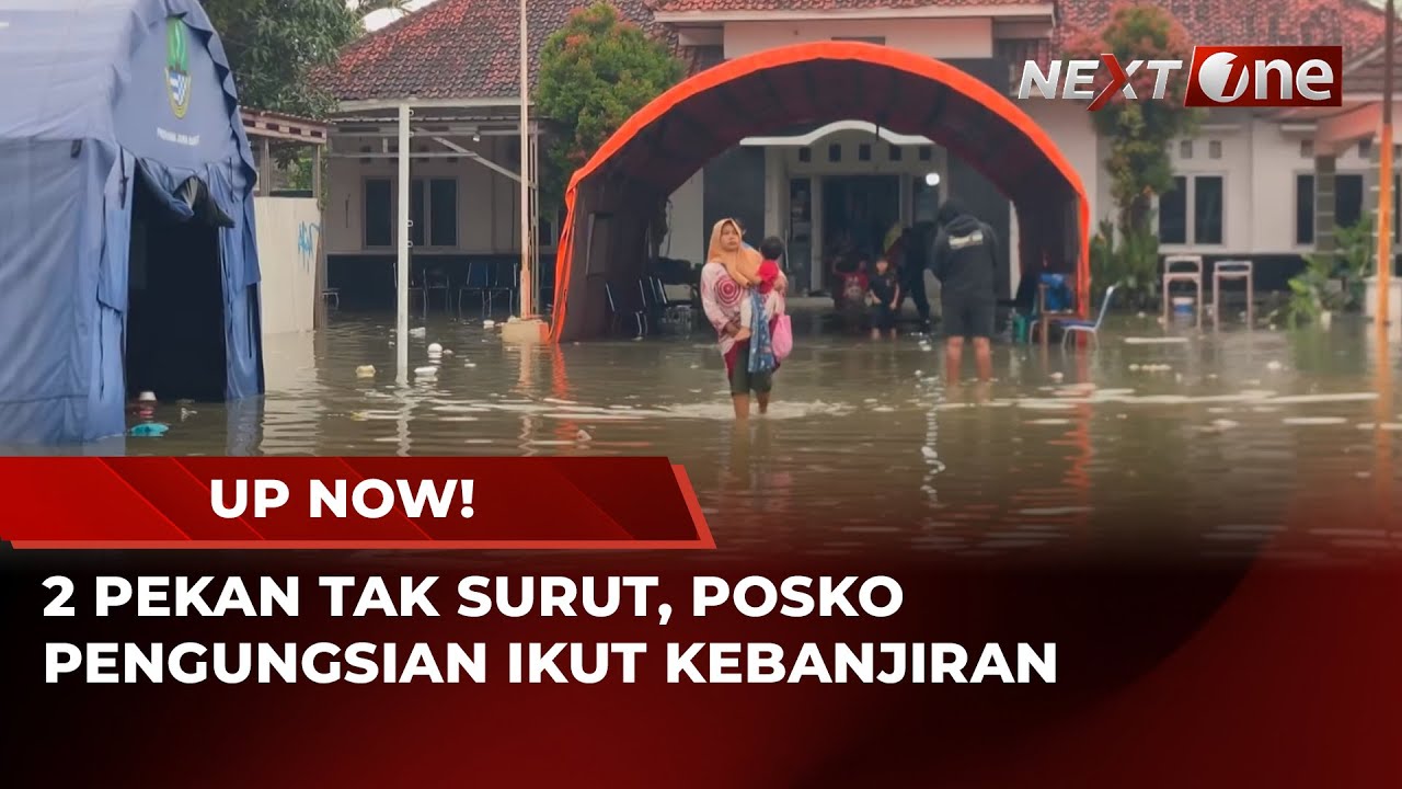 Banjir Meluas, Posko Pengungsian di Karawang Ikut Kebanjiran | UP NOW!