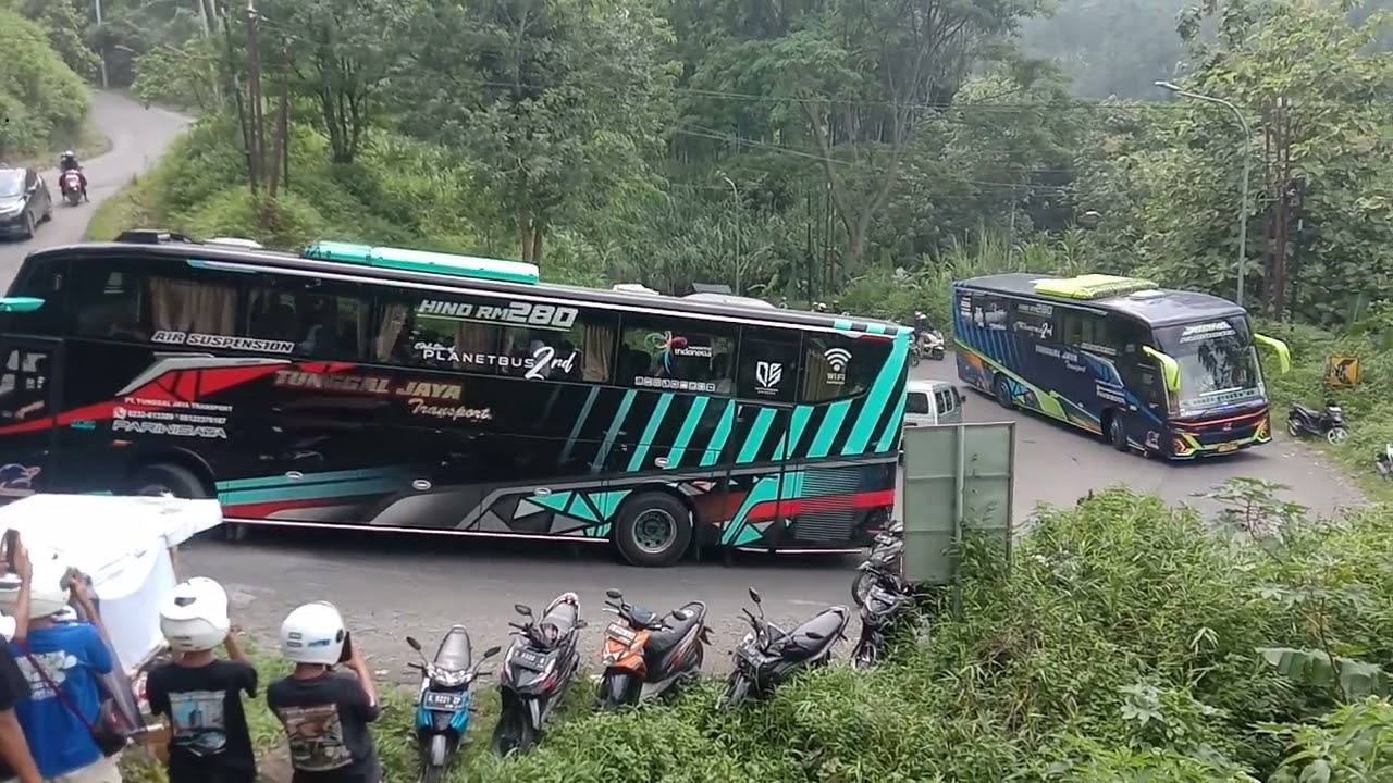 PERANG CORONG