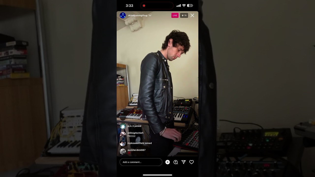 chandler from the hellp ig live june 9 2023 @skinnyyoungthug answering questions and playing music