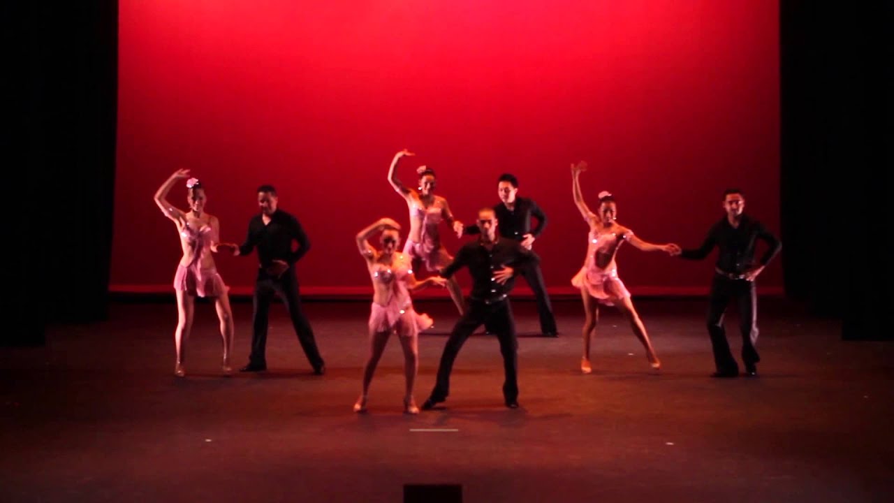 Grupo America - Bachata, Dominican Republic (2013 VWDF)