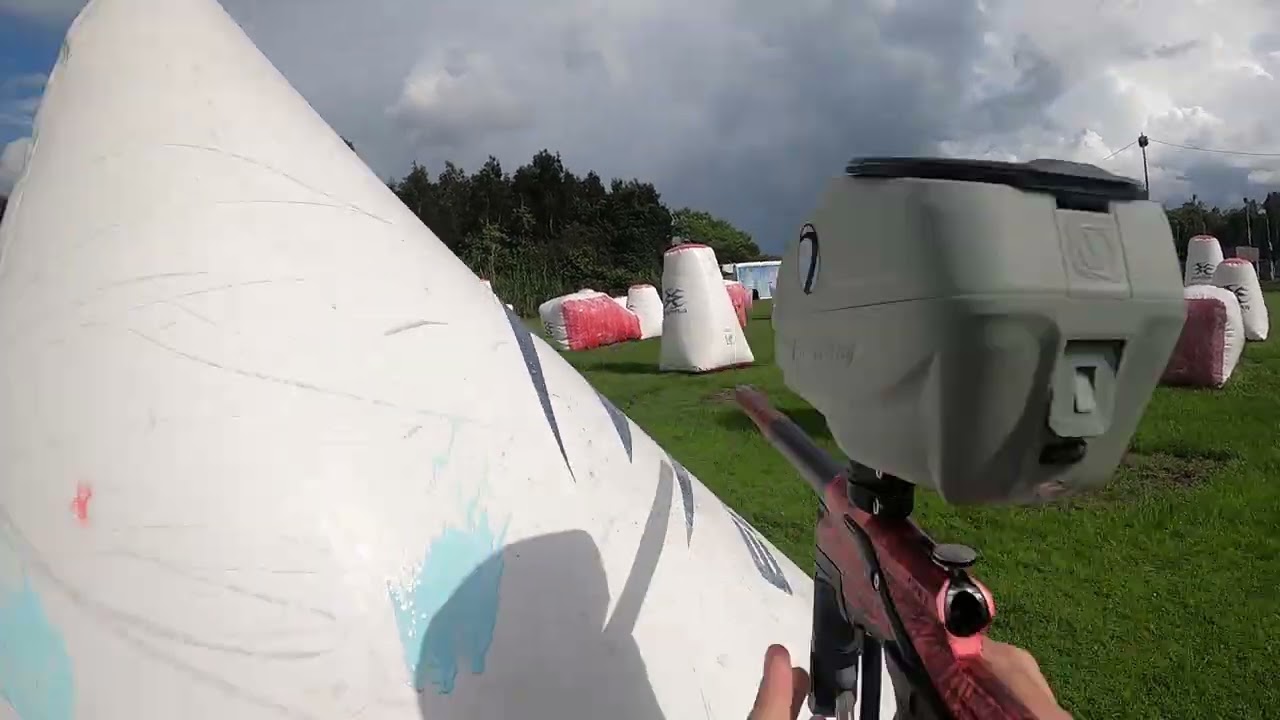 Match of the day! Paintball on Speedball (2 Speedballers vs 11 Rentals)