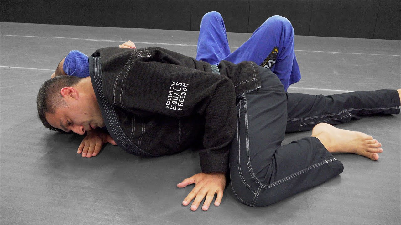 Head and Arm Triangle Chokes | The Jiu Jitsu Class | Grappling
