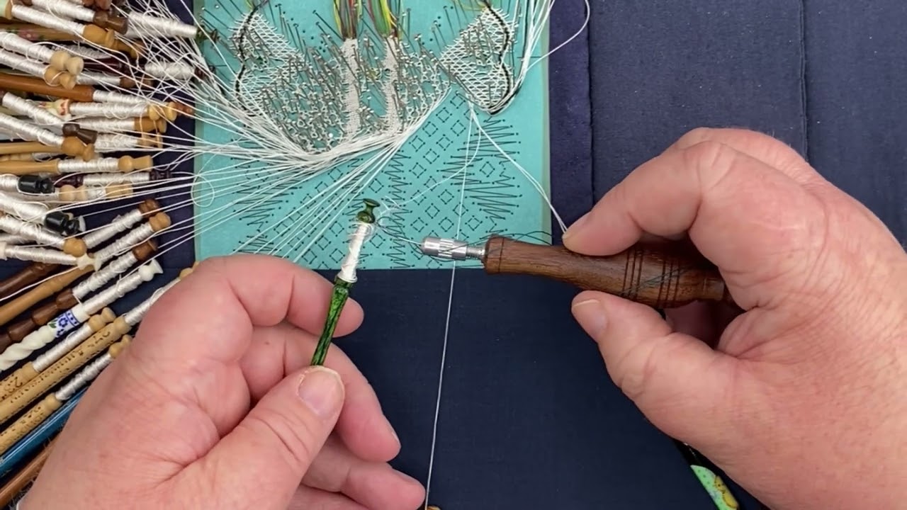 Lou Woo - How To Unwind a Caught Thread on a Lace Bobbin