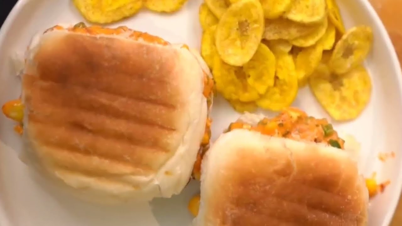 Ekdum MUMBAI vaala Vada Pav #vadapavrecipe #streetfoodrecipes #streetfoodrecipe #snacks 