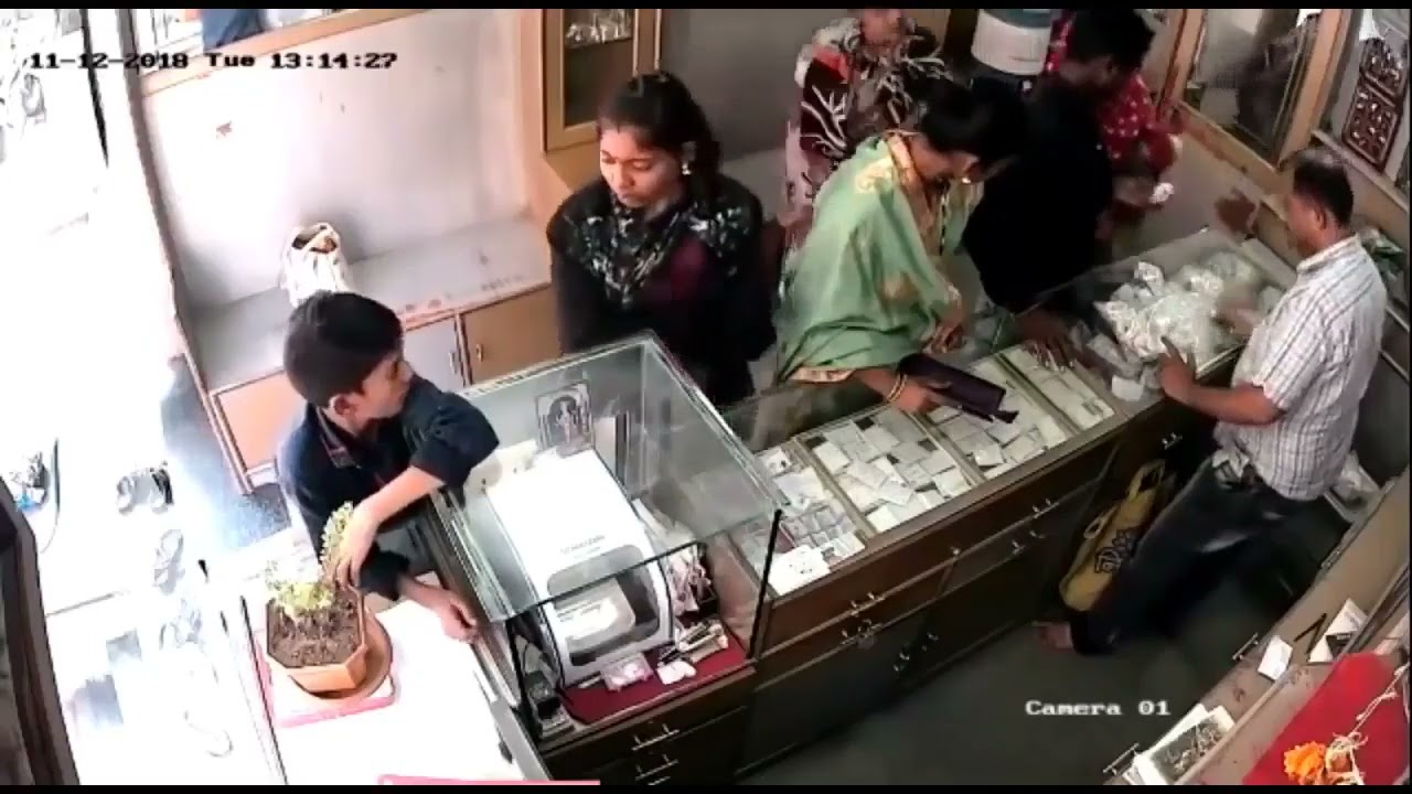 CCTV potage jewellery gold shop Daketi in Karachi