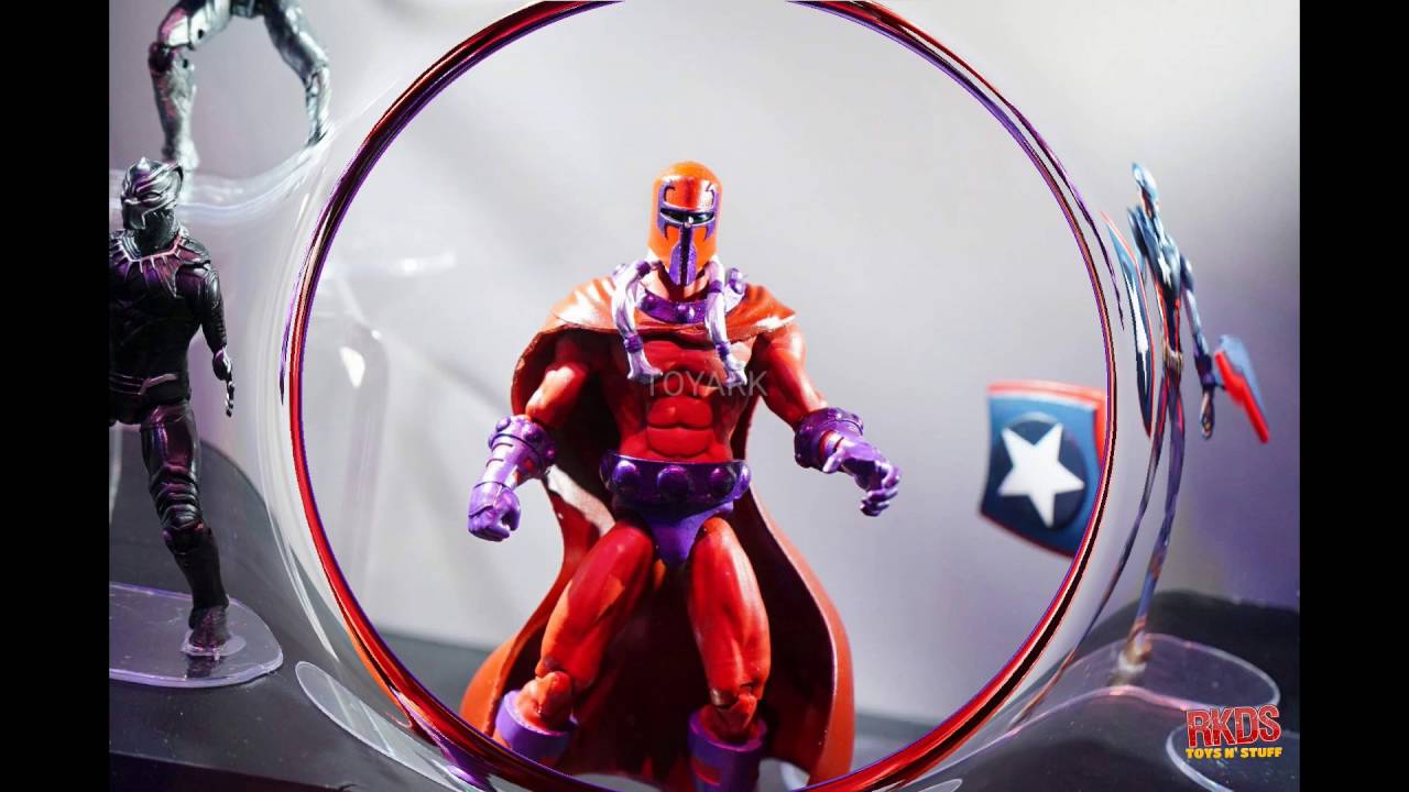 Hasbro New Marvel Legends Collection 3.75 inch & 6 inch Figures Display at San Diego Comic Con 2016