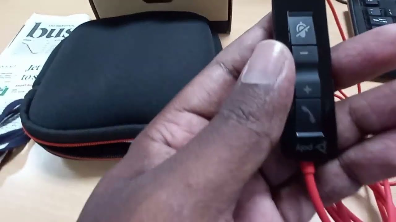 Poly Plantronics - BLACKWIRE 5220 USB-A with Mic Headphone - Unboxing Video (@wayfarerchannel9571 )