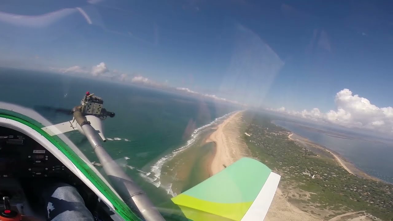 Vol magique en Cri-Cri F-PITI au-dessus du Bassin d’Arcachon et de la Dune du Pilat