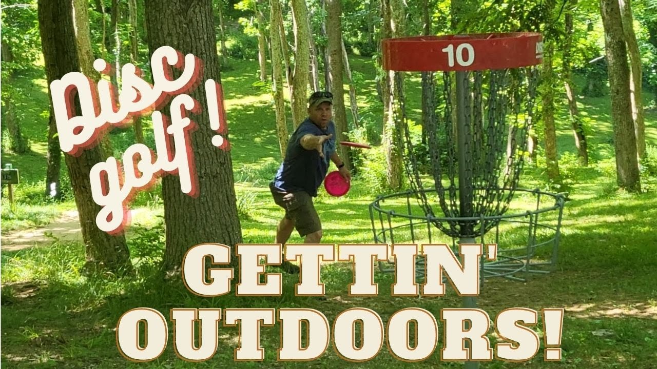 Disc Golf/Frisbee Golf. Outdoor fun!!