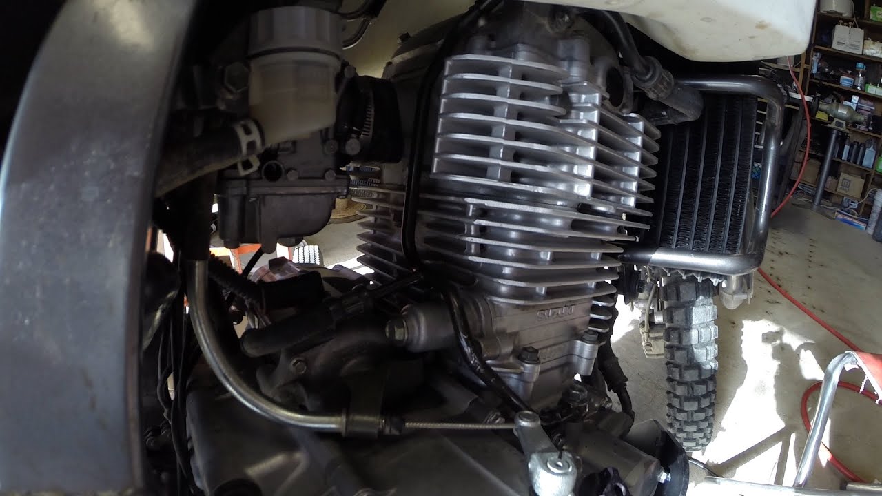 Suzuki DR650 Cam Chain Tensioner Replacement