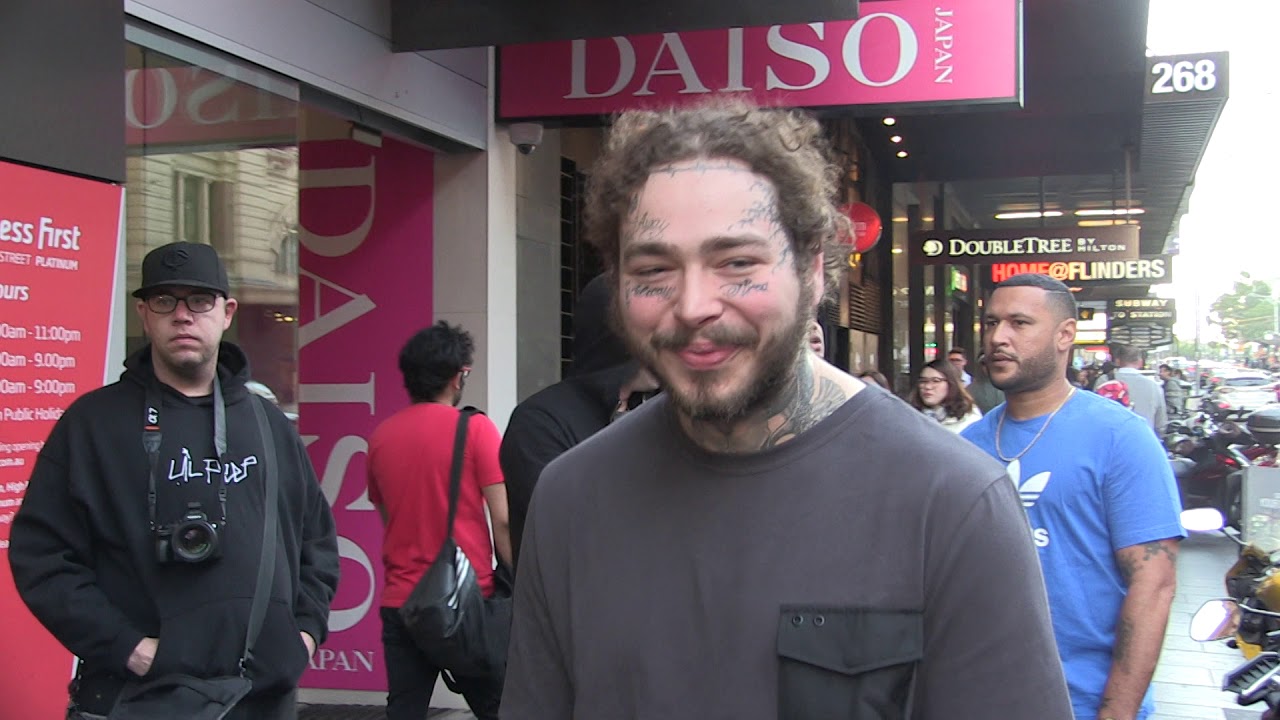 'Post Malone swamped in the middle of Melbourne's CBD' 