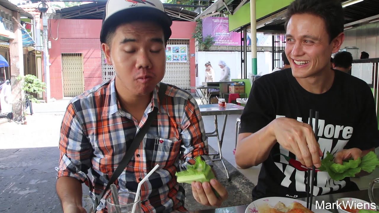 Banh Xeo - Giant Vietnamese Crepe at Banh Xeo 46A