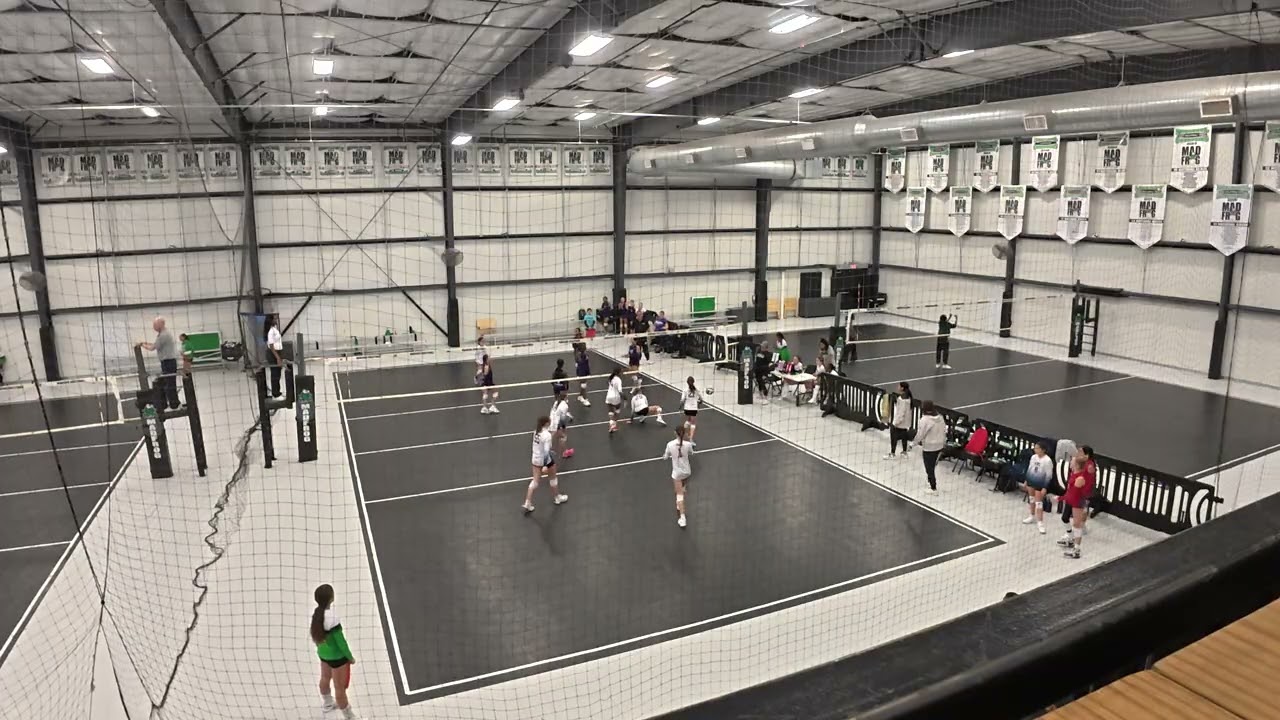 Storm 12 Nat Black vs AVC 12 Navy - Set 1 (20-25 L)