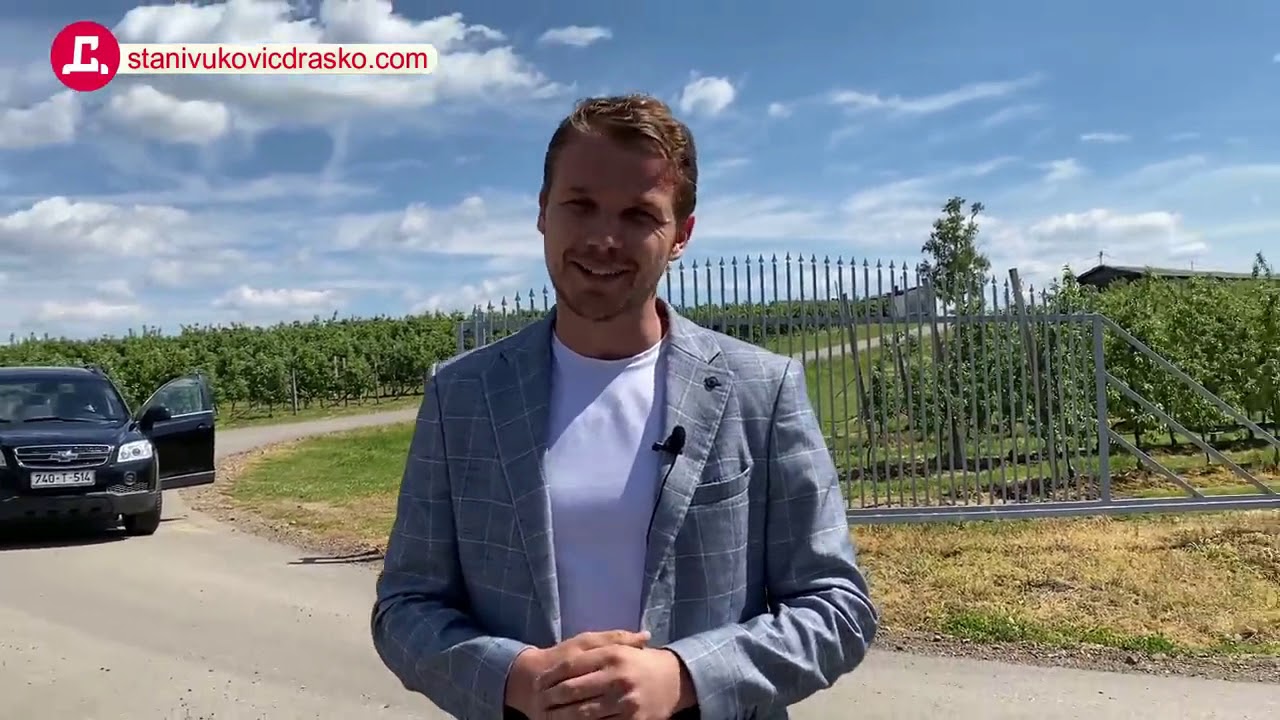 Predsjednički vs Domaćinski voćnjak / Draško STANIVUKOVIĆ