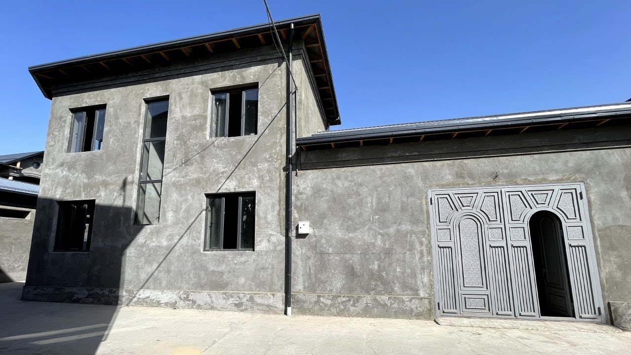 Nazarbekda 2 Qavatli Hovli Sotiladi  +998935400400