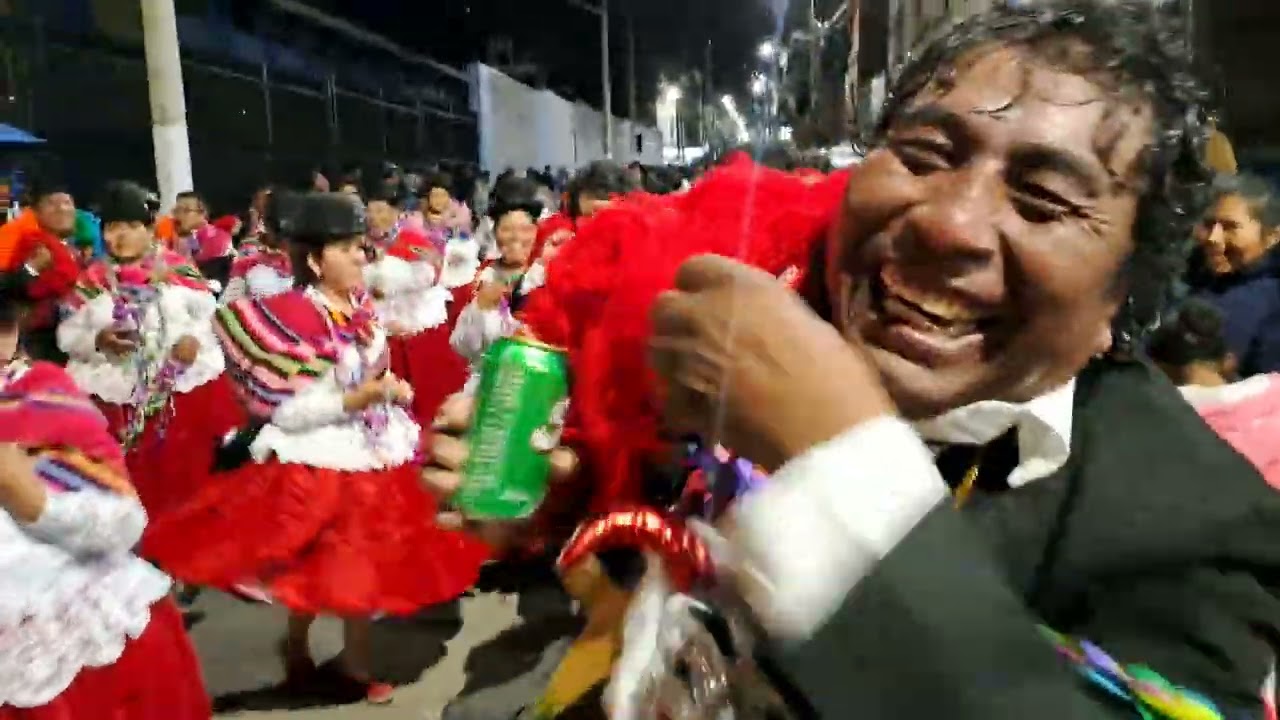 Pinquillada de Moho, pasacalle Puno, Perú, 2024.