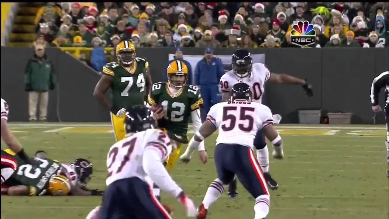 Aaron Rodgers VS Briggs and Urlacher