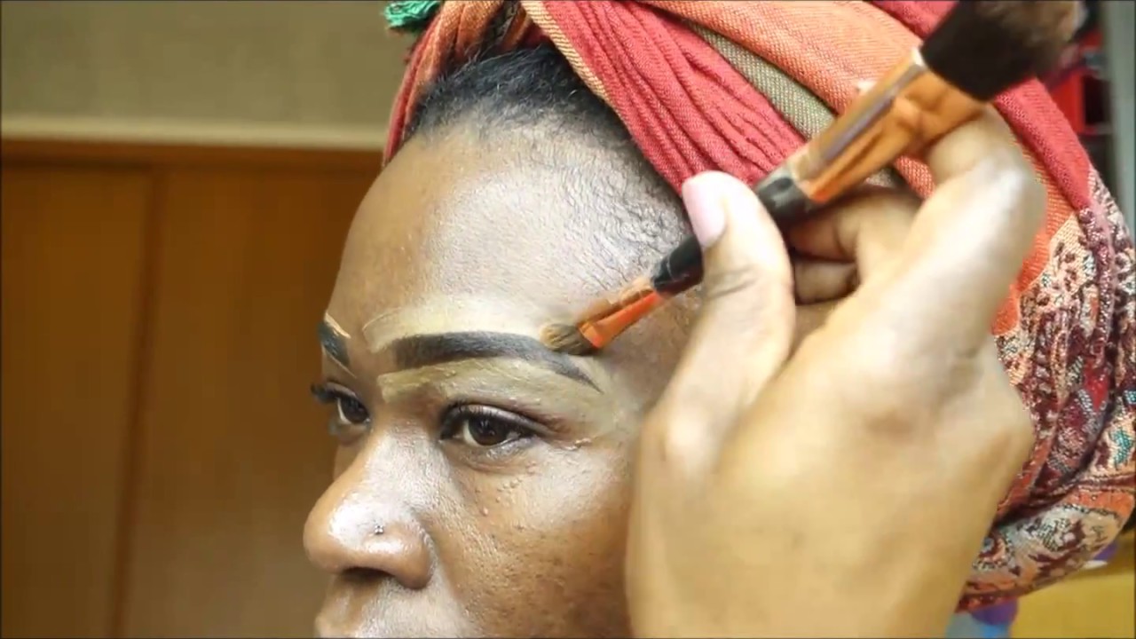 COMMENT DESSINER LES SOURCILS/ ROUTINE SOURCILS/EYEBROW MAKE-UP
