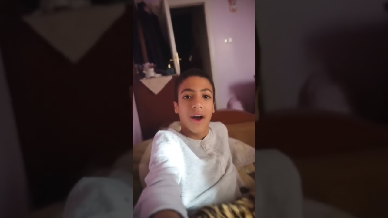 المصريين بيخلفوا اسود ما حدش يقول لي النم😎😎ور عشان بس تلي