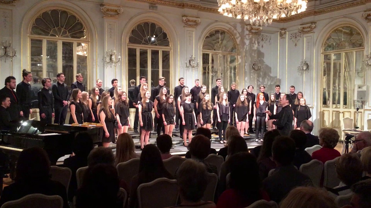 Mladinski pevski zbor II. gimnazije Maribor - Letni koncert 2017 - Uspavanka