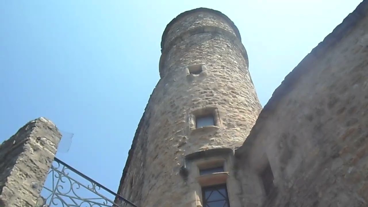 4. BOUSSAGUES  : La Maison du  BAILLY