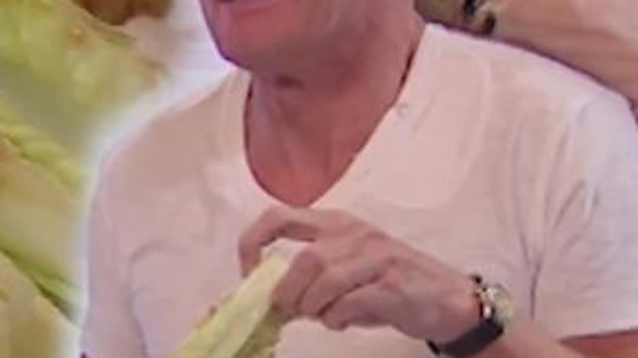 节目史上排进前三的离谱食物出现了！刺头因为家暴反复入狱！ #戈登 #戈登拉姆齐 #厨房噩梦 #我的观影报告