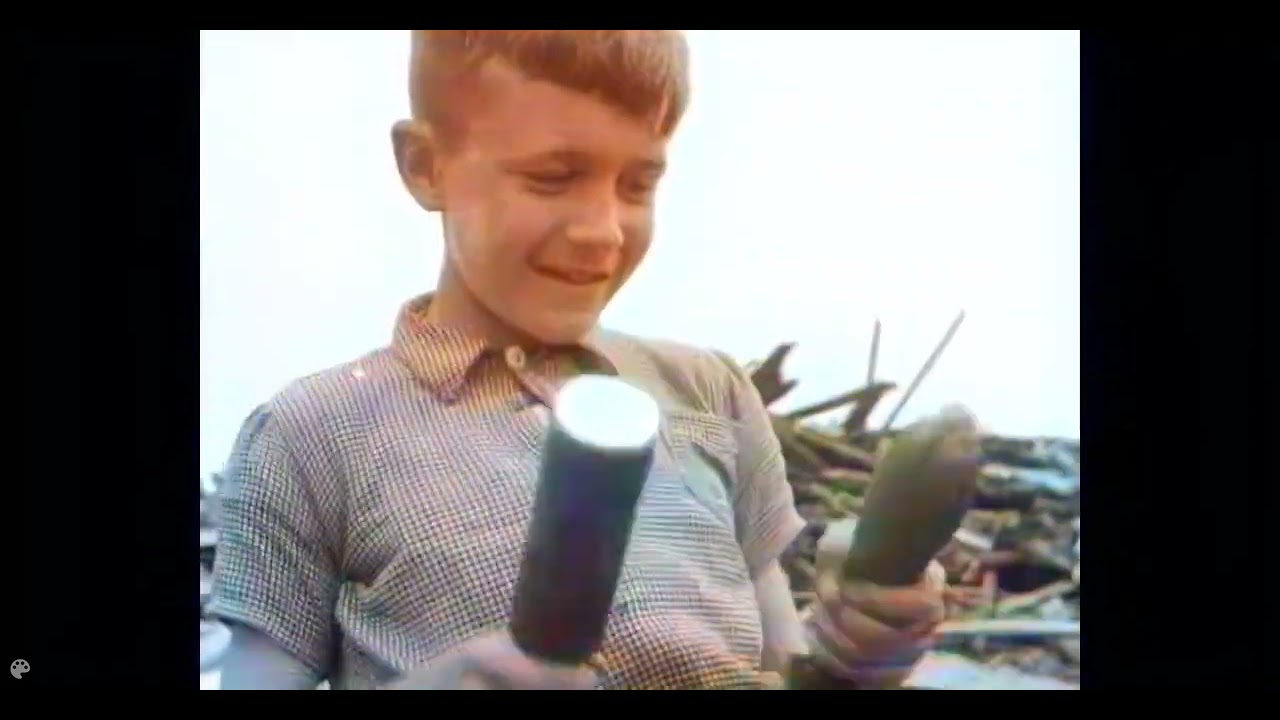 1946 'Blijft er af'' een waarschuwing tegen landmijnen