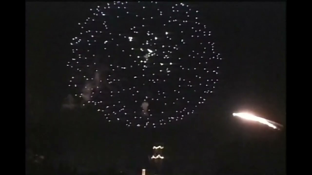 OLD SCHOOL DISNEYLAND 2002 - Fireworks - Disneyland - 2002ish Disney