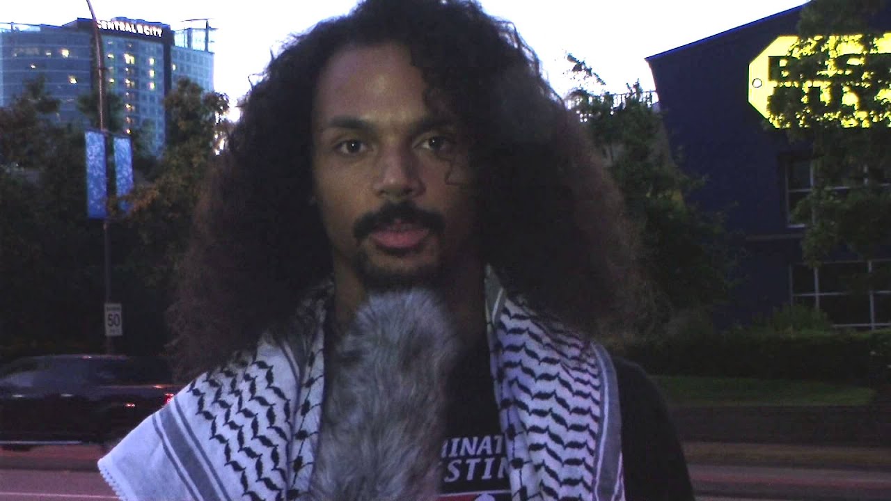 One Minute Message For Palestine  Boycott israel