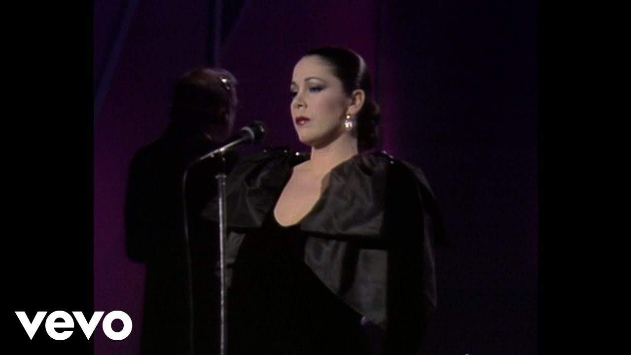 Isabel Pantoja - Cuantos Días Más (Sábado Noche (Actuación TVE))