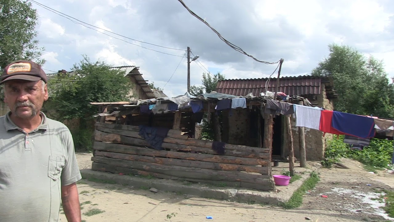 Табір угорських ромів у Виноградові - від чого тікають вони