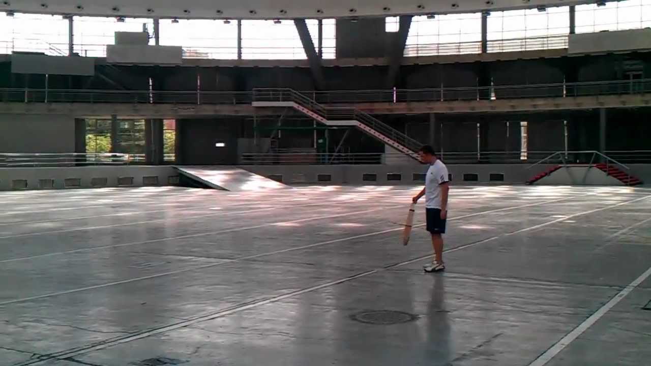 F1N indoor glider
