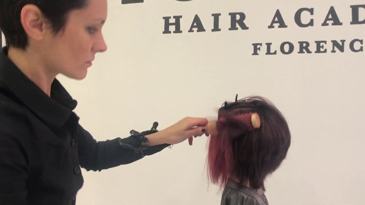 Taglio capelli scalato Polverini hair Academia