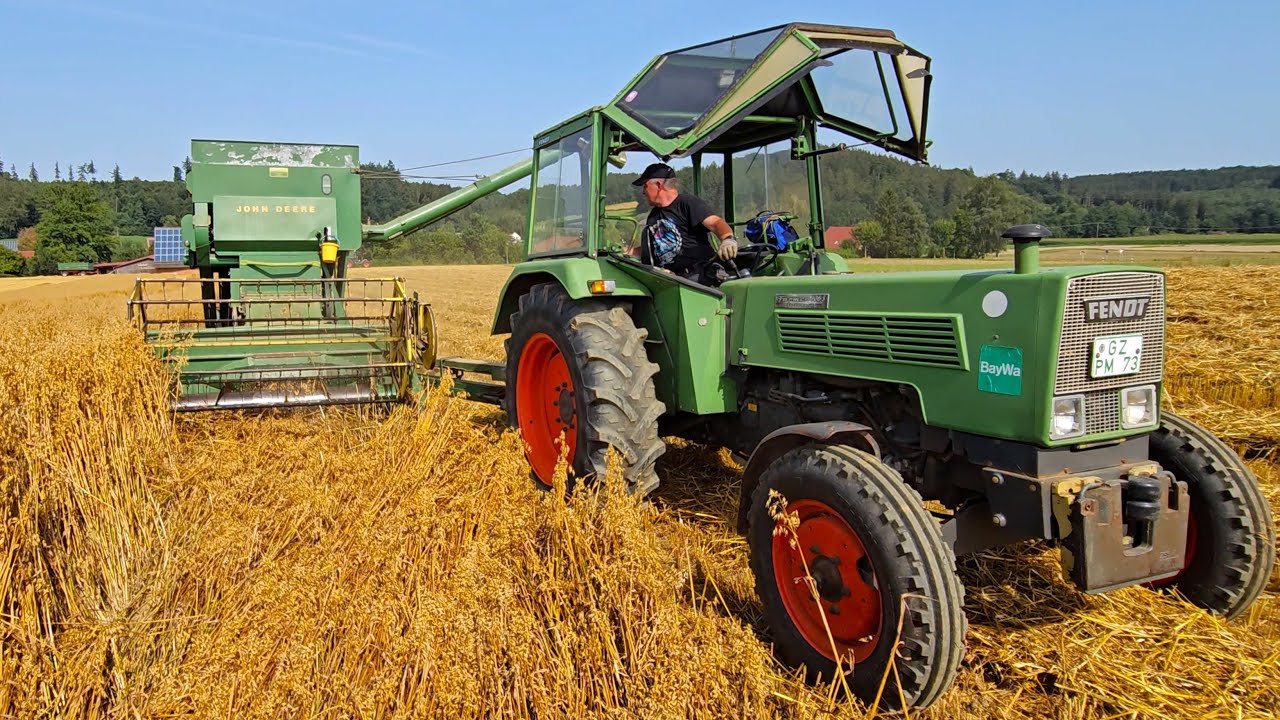 FARMER 106 S Turbomatik & Fendt GT 395 mit John Deere 360 Mähdrescher beim Hafer dreschen & mulchen!