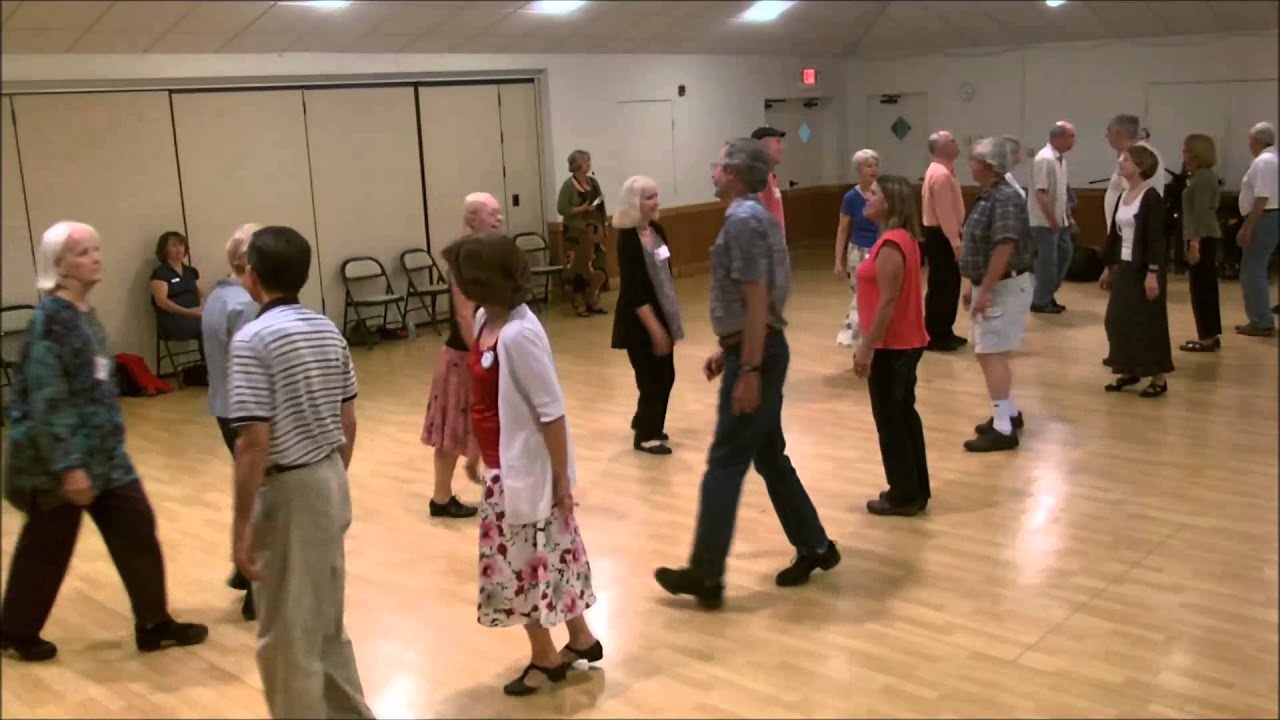 'Mount Hills' - English Country Dance with music by Hoggetowne Fancy