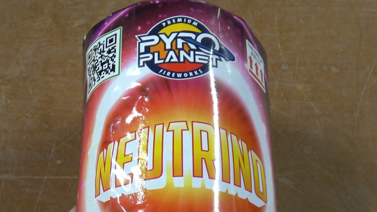 Neutrino 200g fountain by Pyro Planet
