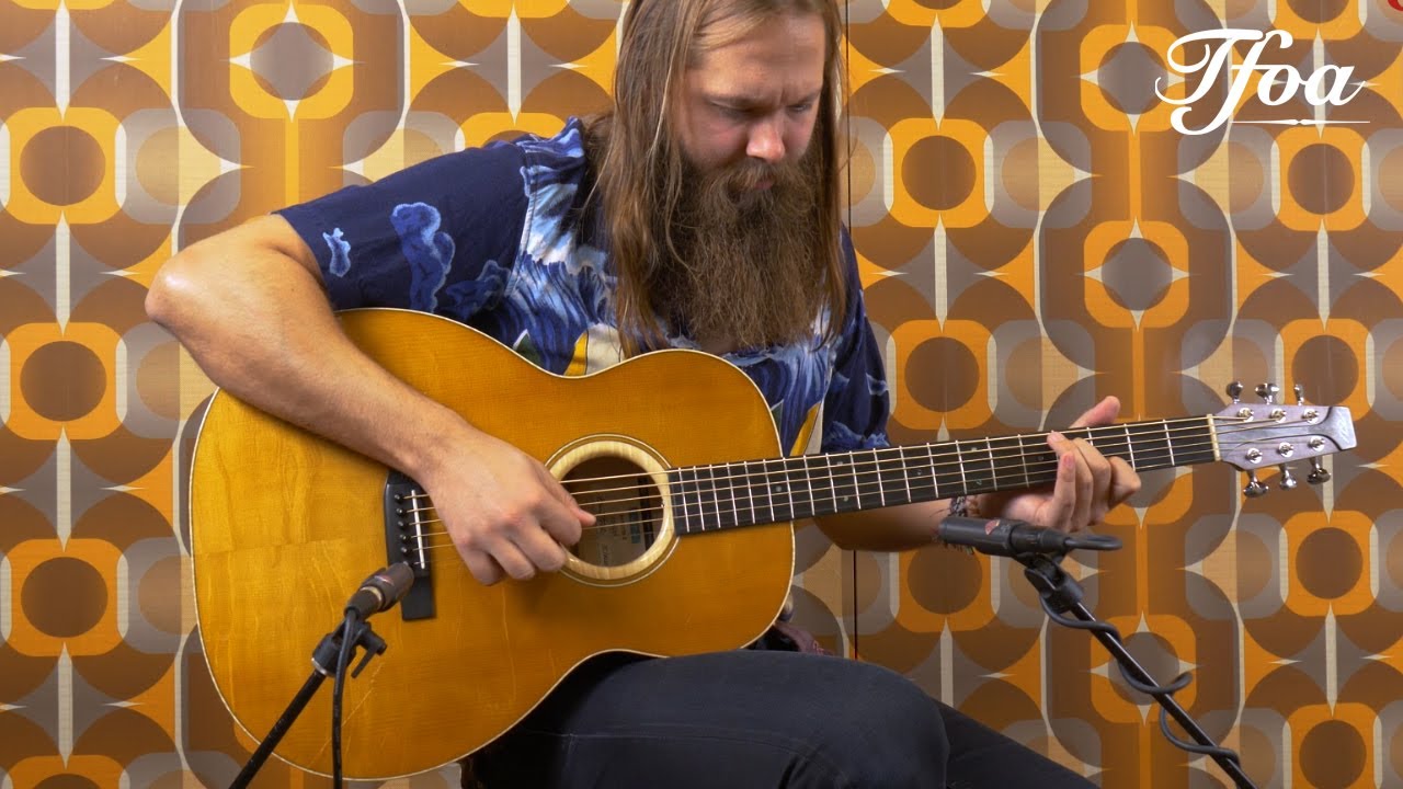Rozawood Custom Baritone Flame Maple Bearclaw Spruce played by Leif de Leeuw | Demo @ TFOA