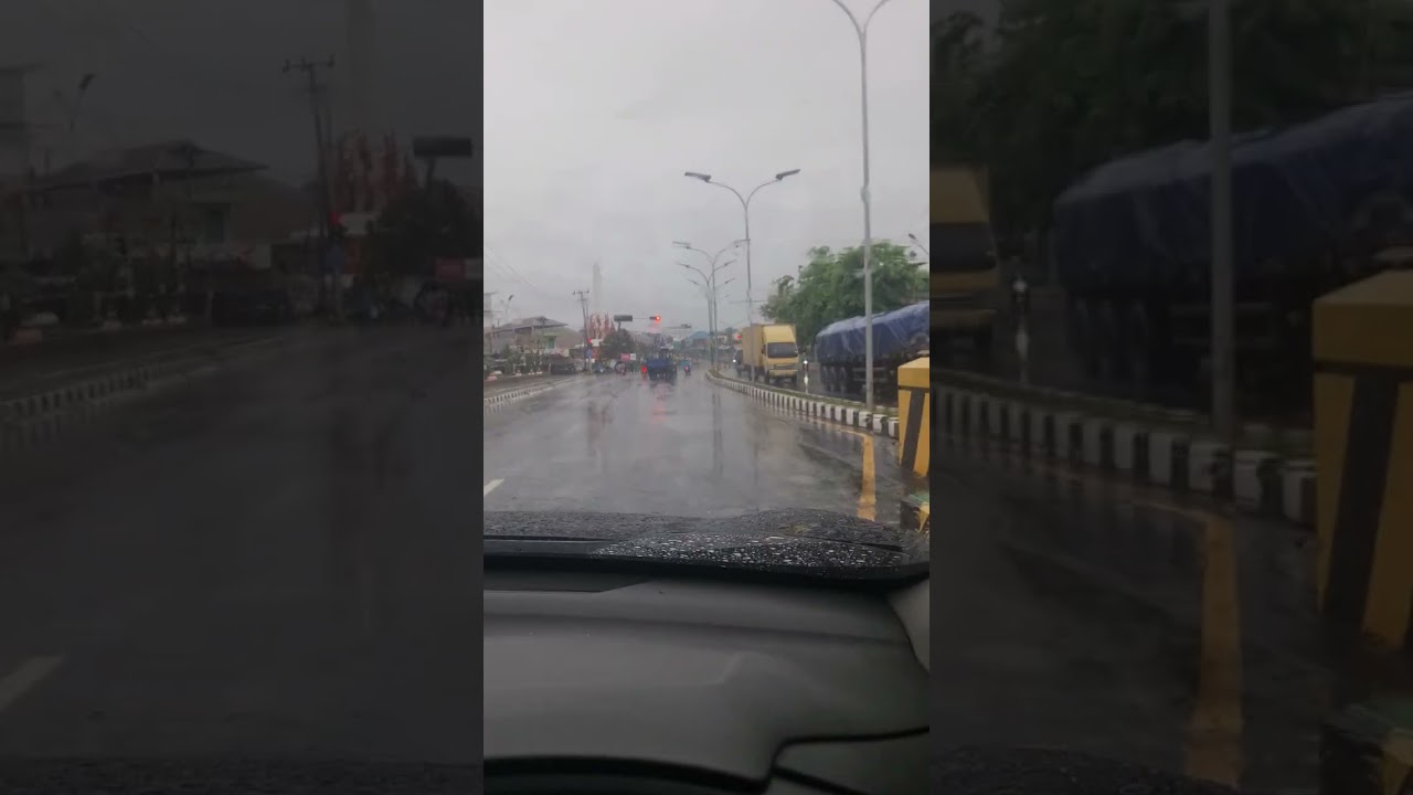 Kita nikmati dan syukuri apapun yang di kasih Allah S.W.T hari ini..walau hujan tidak patah samangat