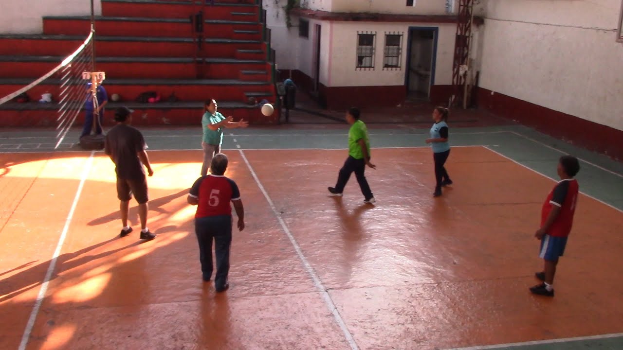 El Cachibol; una actividad física y recreativa para personas mayores.
