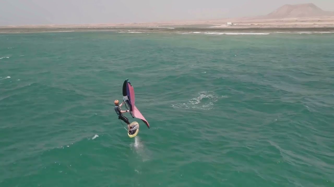 Wing foiling at Majanicho / Fuerteventura