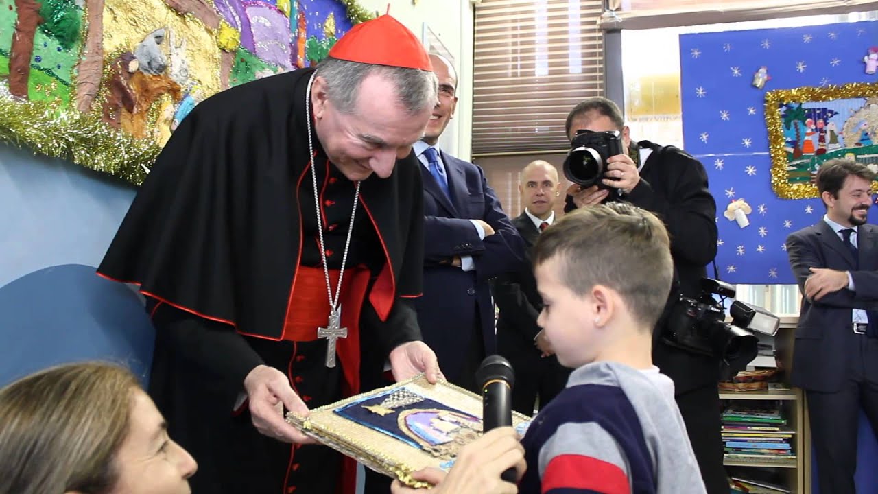 Visita del Cardinale Parolin al Bambino Gesù: il dono di Salvatore