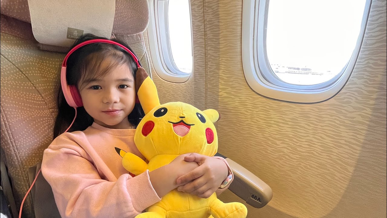 DUBAI TO MANILA FLIGHT | EMIRATES Self Check-in at DXB Airport T3 | Parent and Child Travelling
