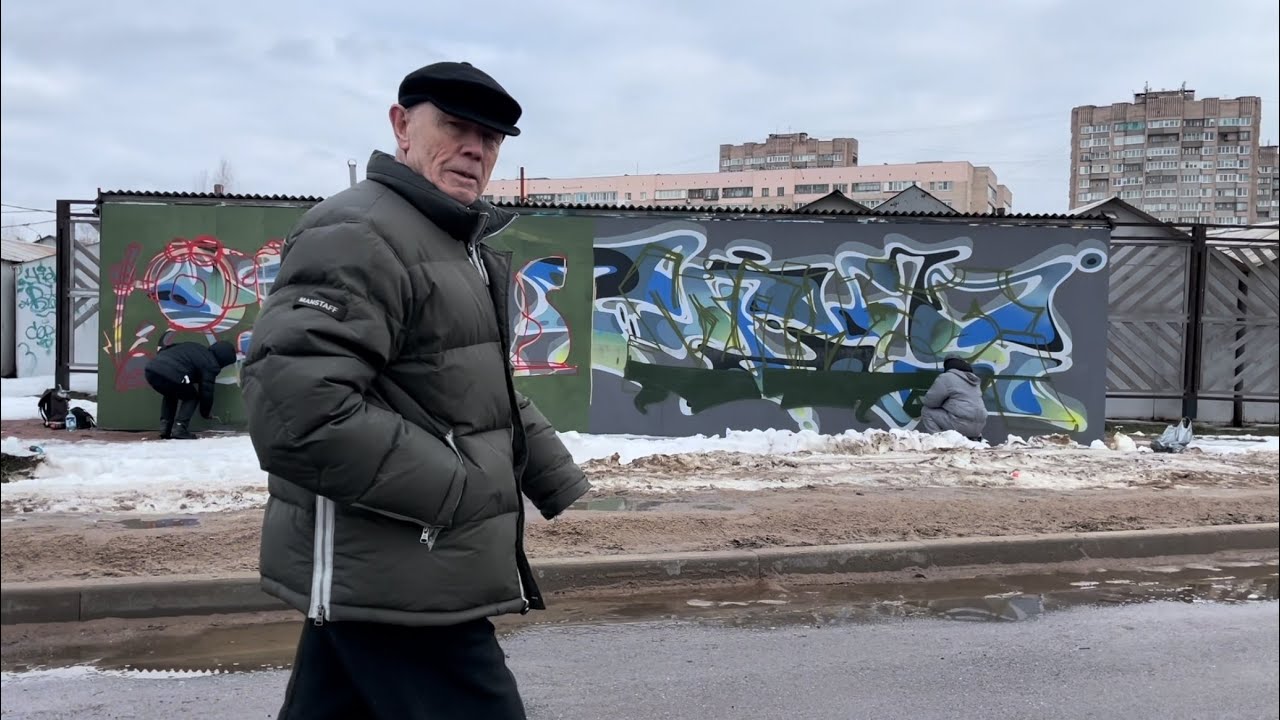 Graffiti peaces MAYZE and Demos