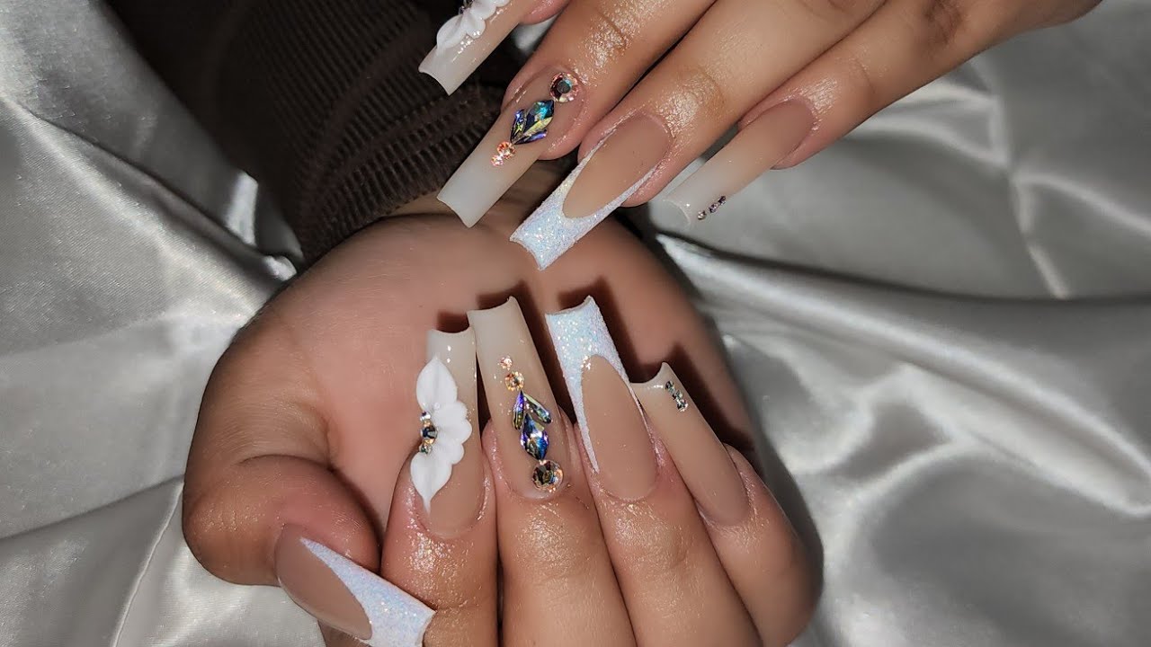 Uñas Largas y Bonitas