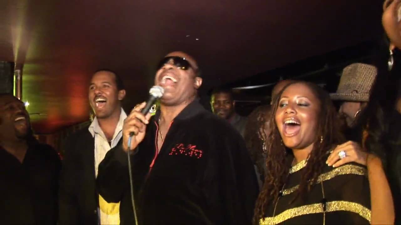 Look Stevie Wonder & Sheila E Sing Happy BDay to Lalah Hathaway "Live" RFLTV