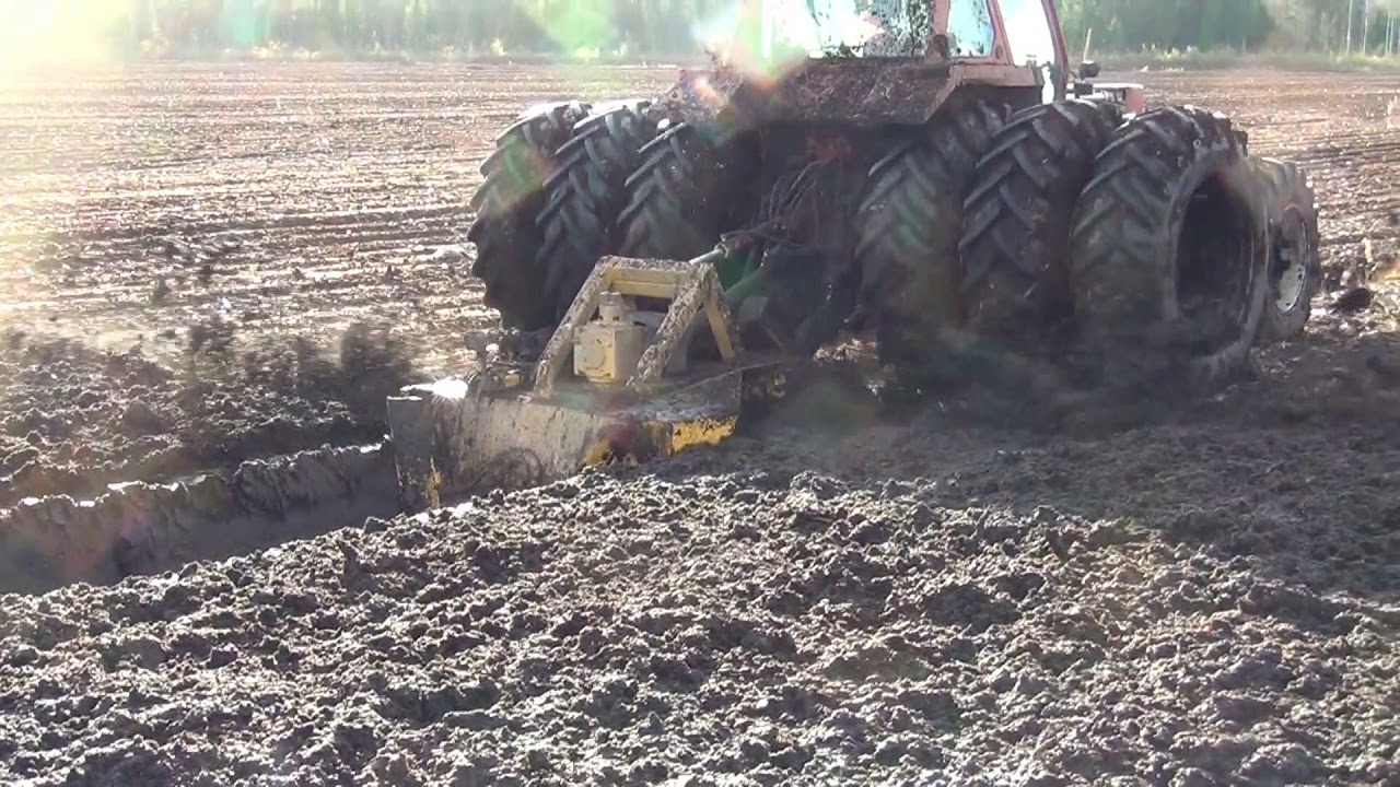 Bog Clearing MeriPeat OJK-1.0 screw type ditcher