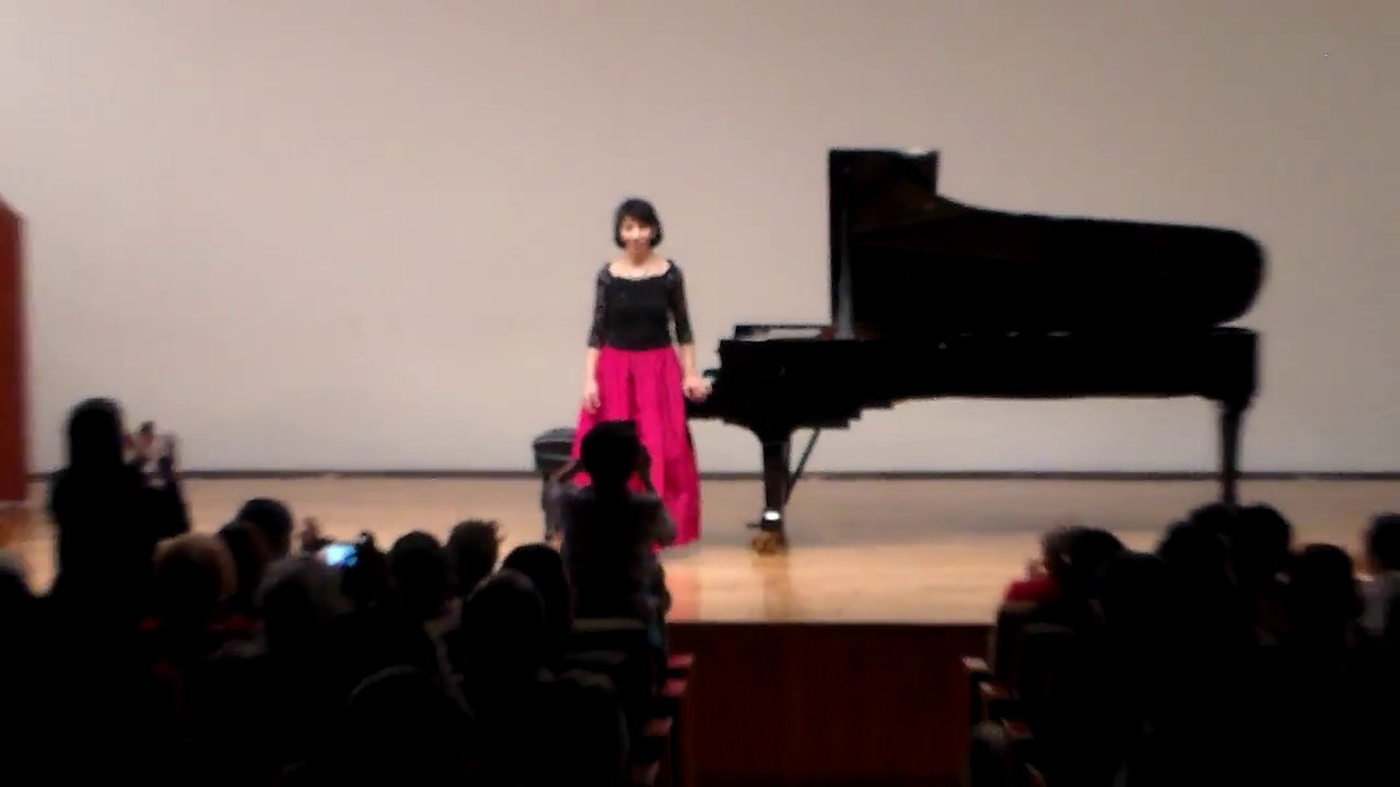 Leticia Gómez-Tagle plays: Danzón n. 2 by Arturo Márquez.