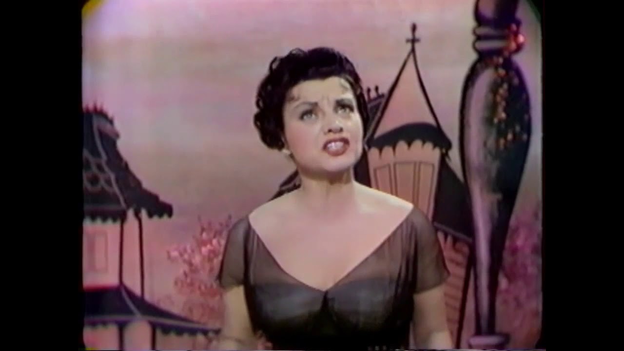 Kay Starr Live - The Rock And Roll Waltz, Rockin' Chair