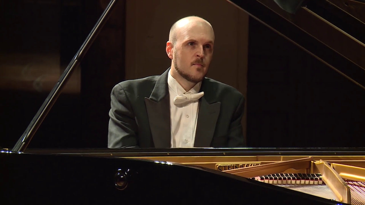 Frederic Mompou - SUBURBIS - LIVE at Palau de la Música.