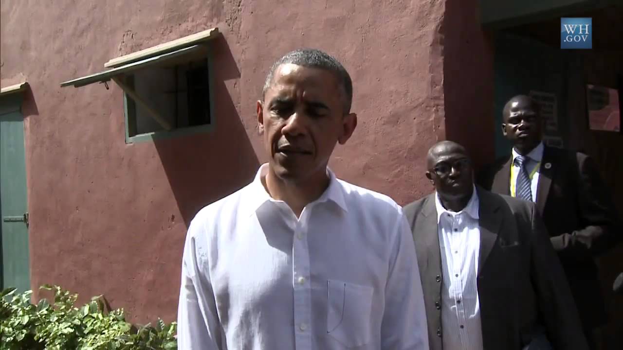 President Tours Maison Des Esclaves on Gorée Island